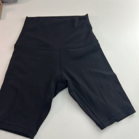 Black Women's align Shorts 0 - Picture 3 of 5